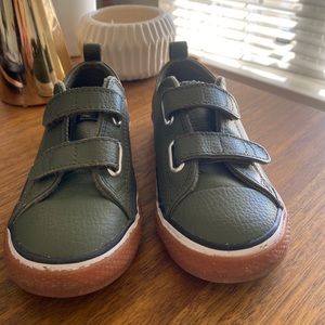 Olive Green Leather little Kid Converse Size 10